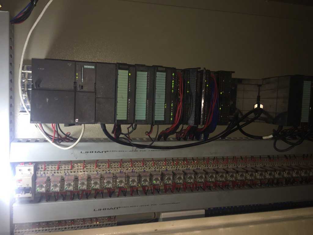SCADA monitoring and automatic control system for Frit Hue JSC